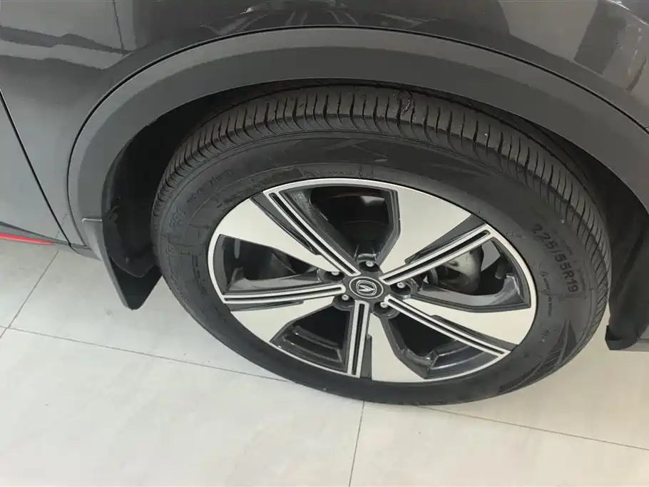 Changan CS55 PLUS 2 nd Gen 1.5 T DCT Navigator