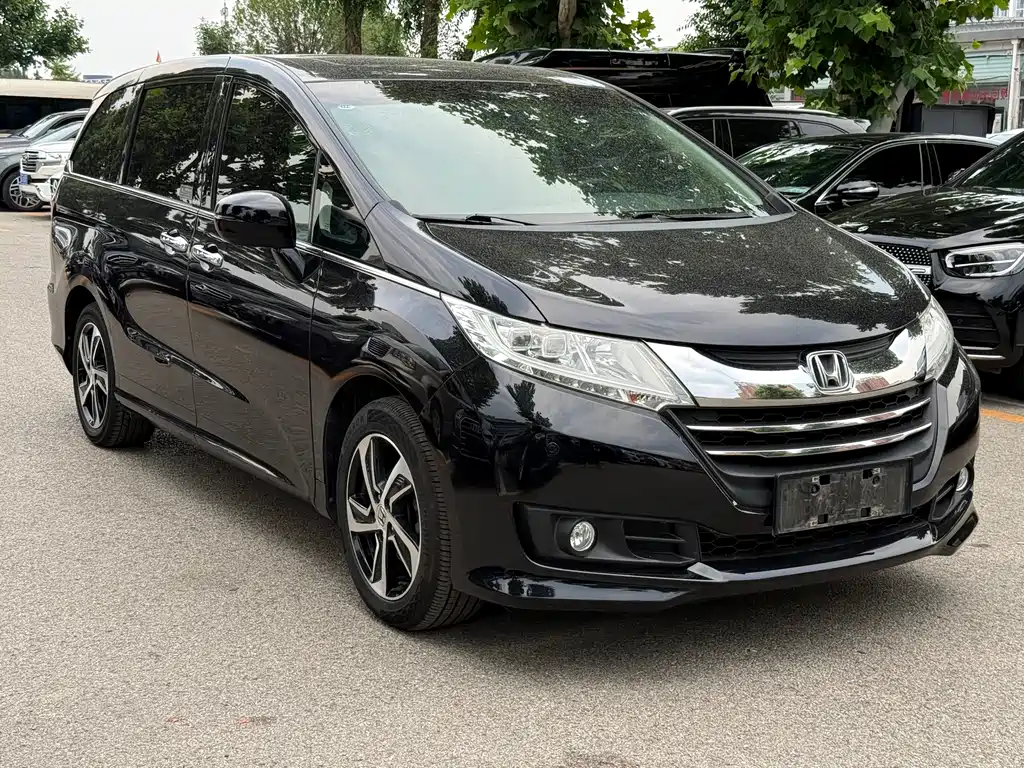 Odyssey Facelift 2.4 L Smart Enjoyment