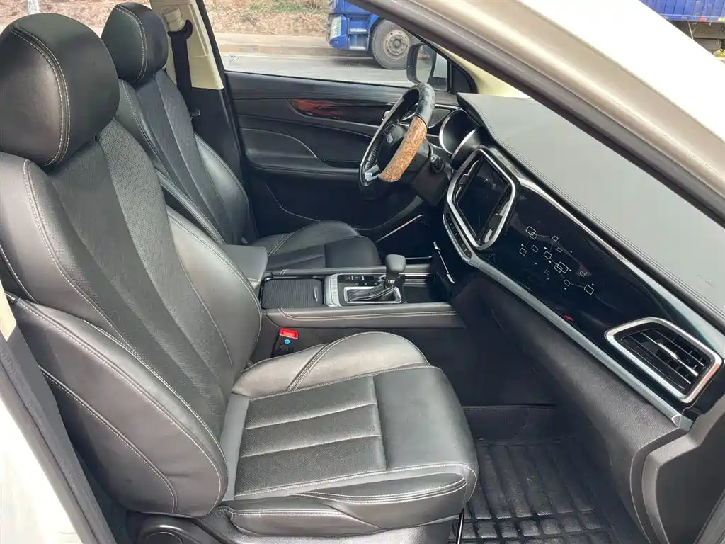Jetour X90 1.5 T Auto Premium 6-seat CN-V