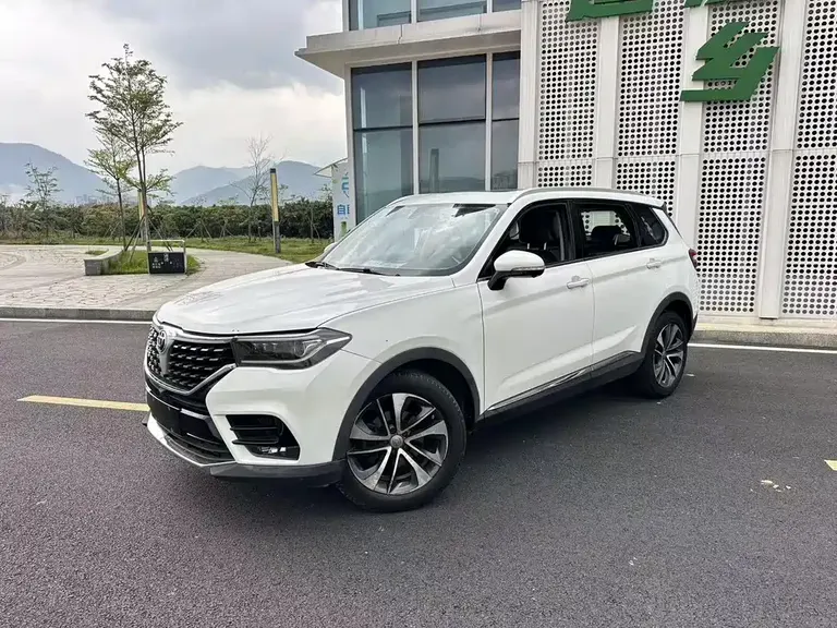 Brilliance V7 280 T DCT Luxury 5-seat