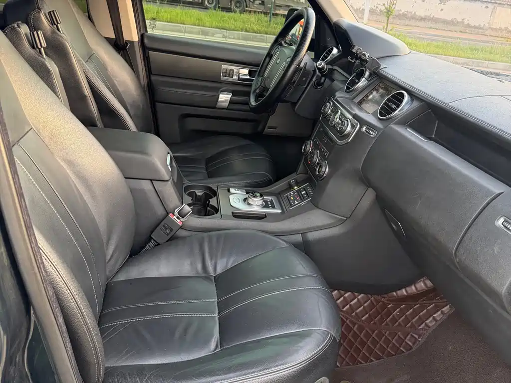 Discovery 3.0 SDV6 HSE Diesel