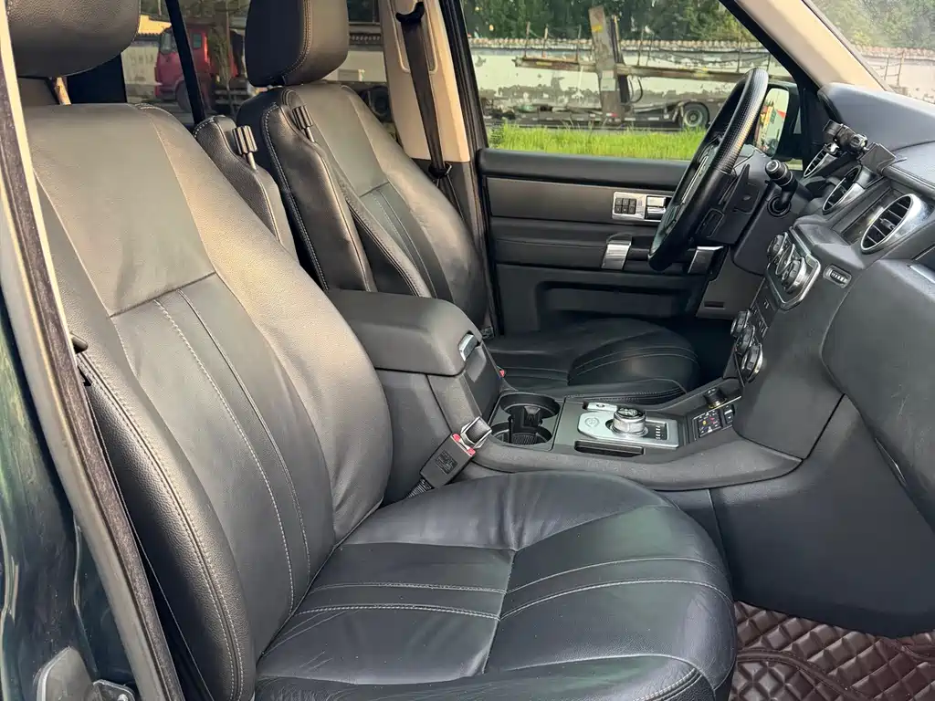 Discovery 3.0 SDV6 HSE Diesel
