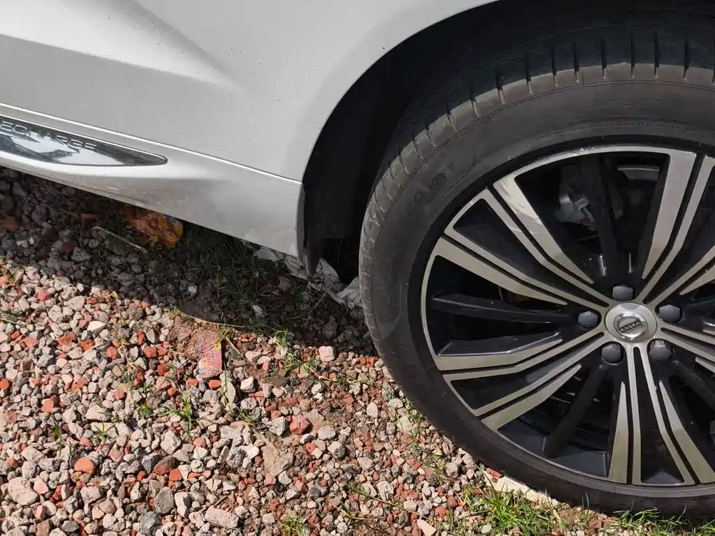 Volvo XC60 PHEV T8 PHEV Long Range 4 WD Smart Vision Luxury