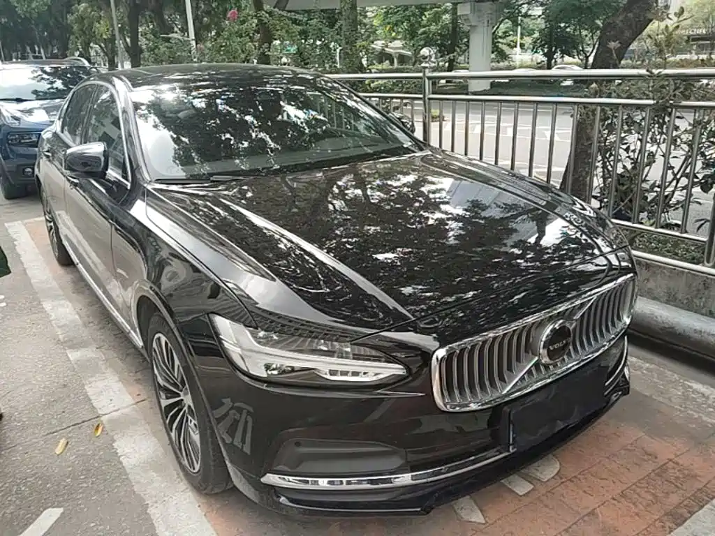 Volvo S90 B5 Smart Ease Luxury