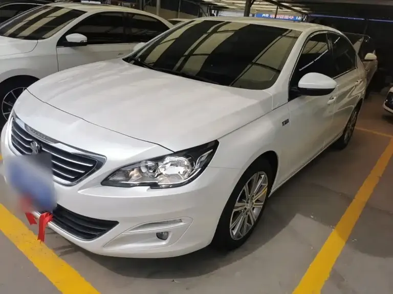 Peugeot 408 1.6 T Auto Luxury