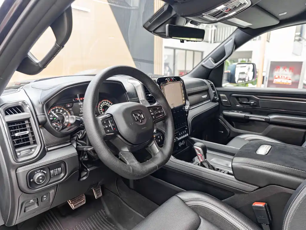 RAM Trucks 6.2 T US Spec