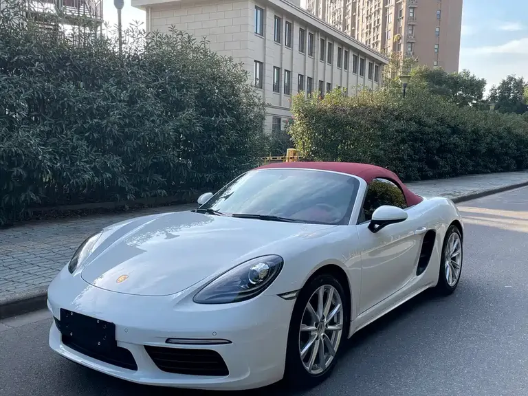 Porsche 718 Boxster 2.0 T