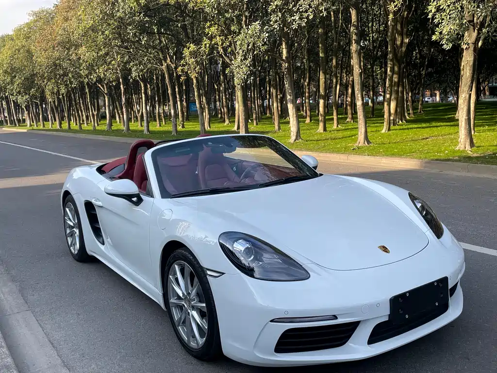 Porsche 718 Boxster 2.0 T