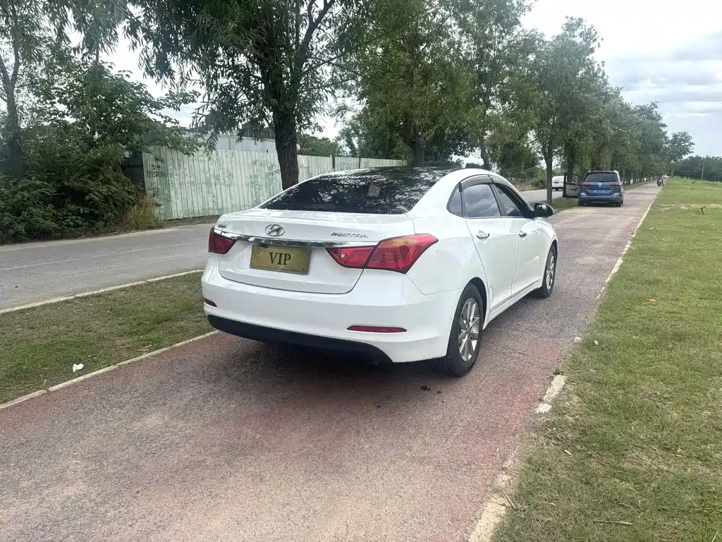 Mistra 1.8 L Auto Intelligent GLS