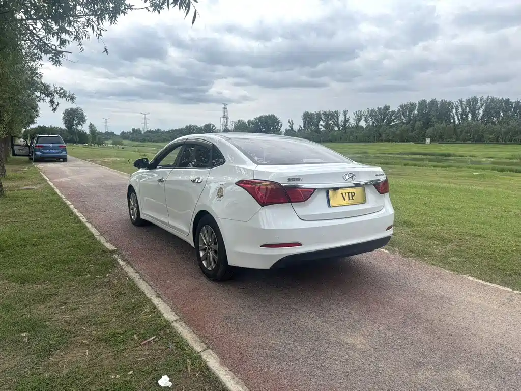 Mistra 1.8 L Auto Intelligent GLS
