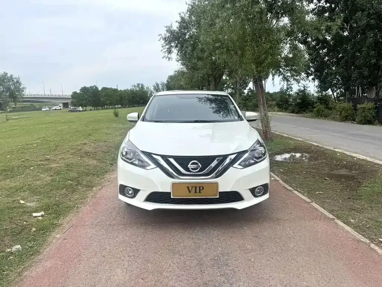 Nissan Sylphy 1.6 XV CVT Connected Premium CN-VI