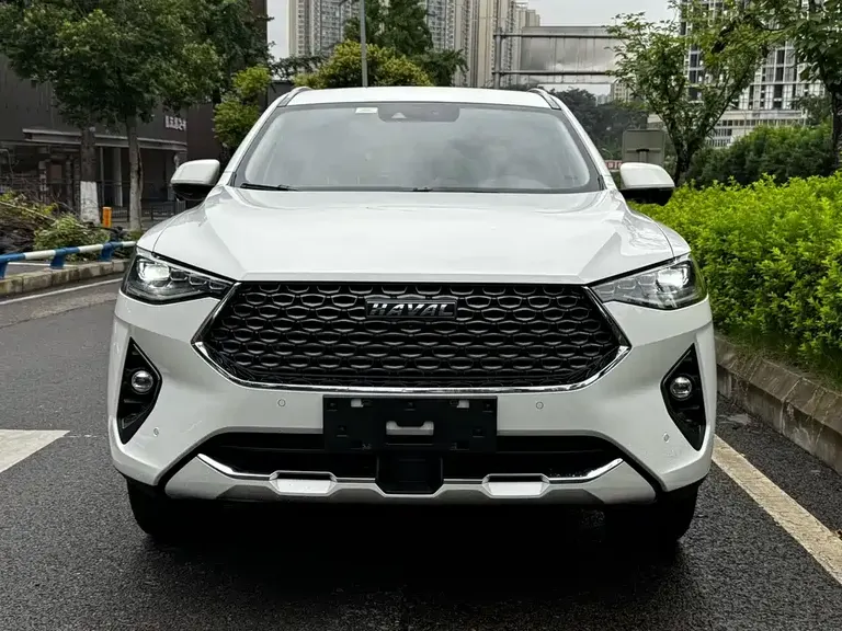Haval F7 2.0 T 2 WD i
