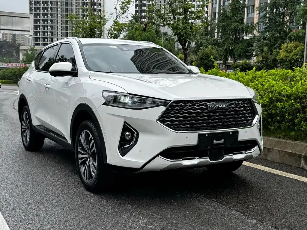 Haval F7 2.0 T 2 WD i