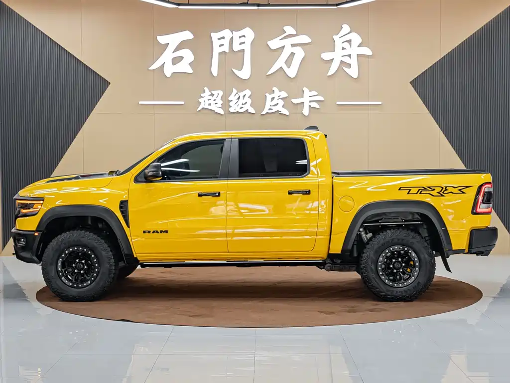 RAM Trucks RAM Trucks霸王龙 2023款 6.2 T TRX 美规版