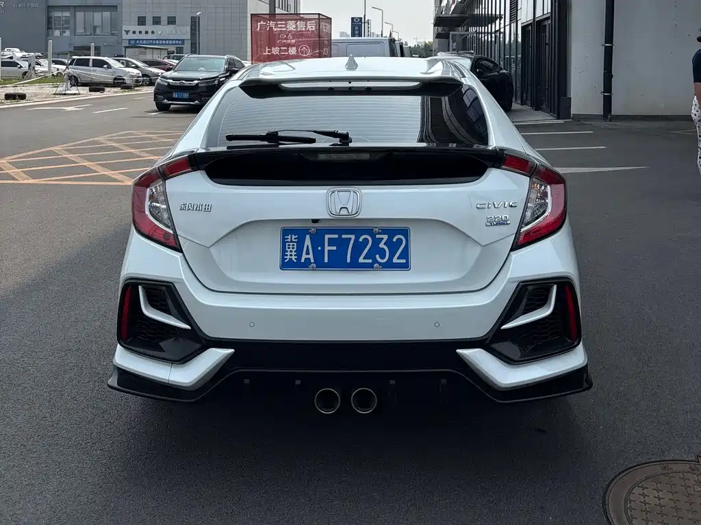 Civic HATCHBACK 220 TURBO CVT Trend Cool Control