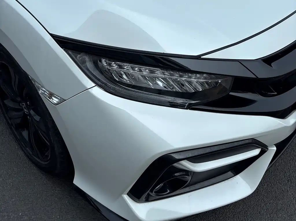 Civic HATCHBACK 220 TURBO CVT Trend Cool Control