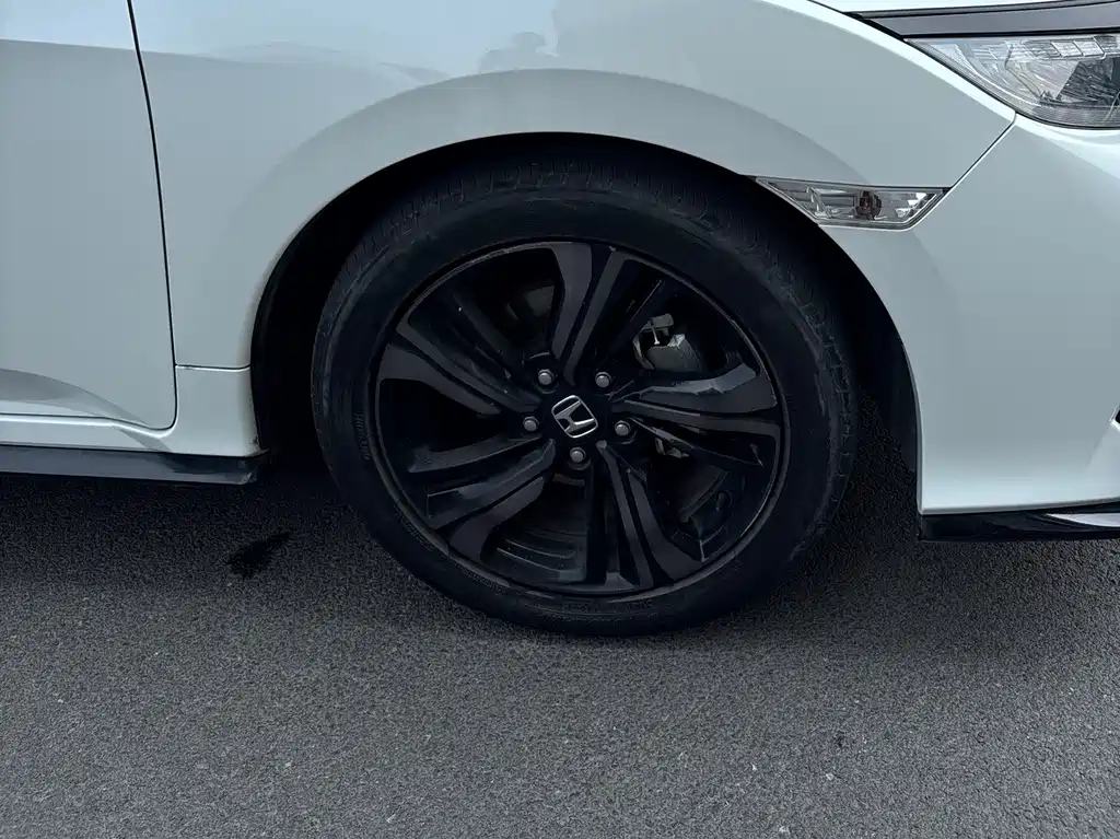 Civic HATCHBACK 220 TURBO CVT Trend Cool Control