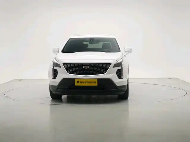 Cadillac XT4 28 T 2 WD Tech