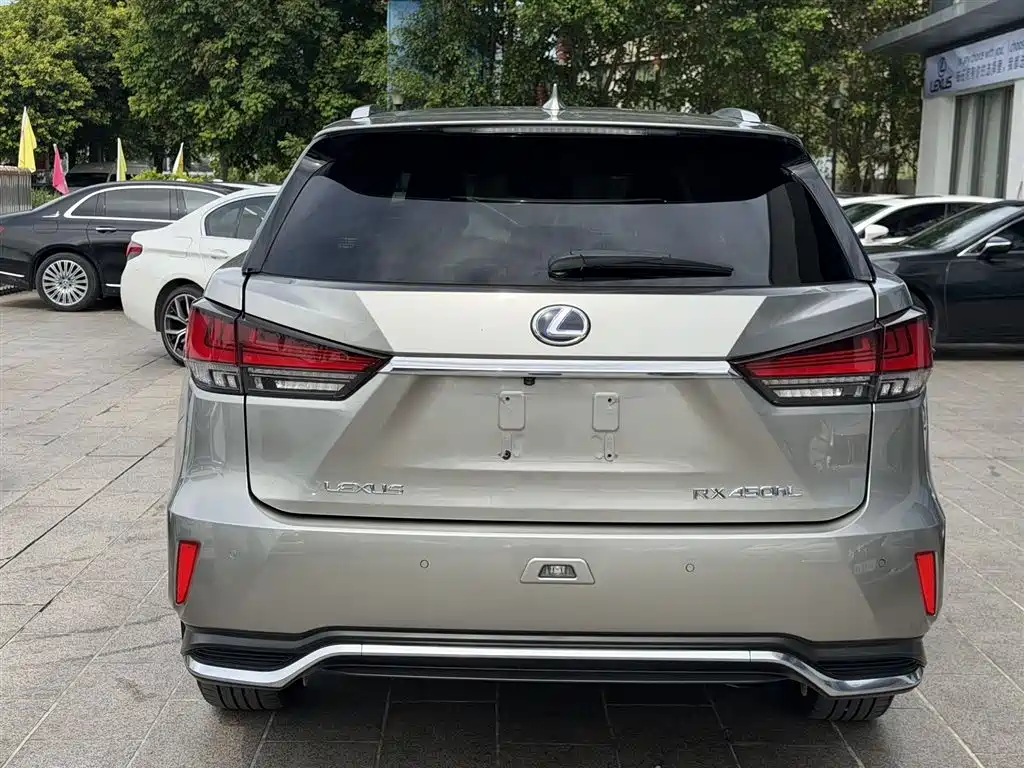 Lexus RX 450 hL 4 WD Elegant 7-seat CN-V