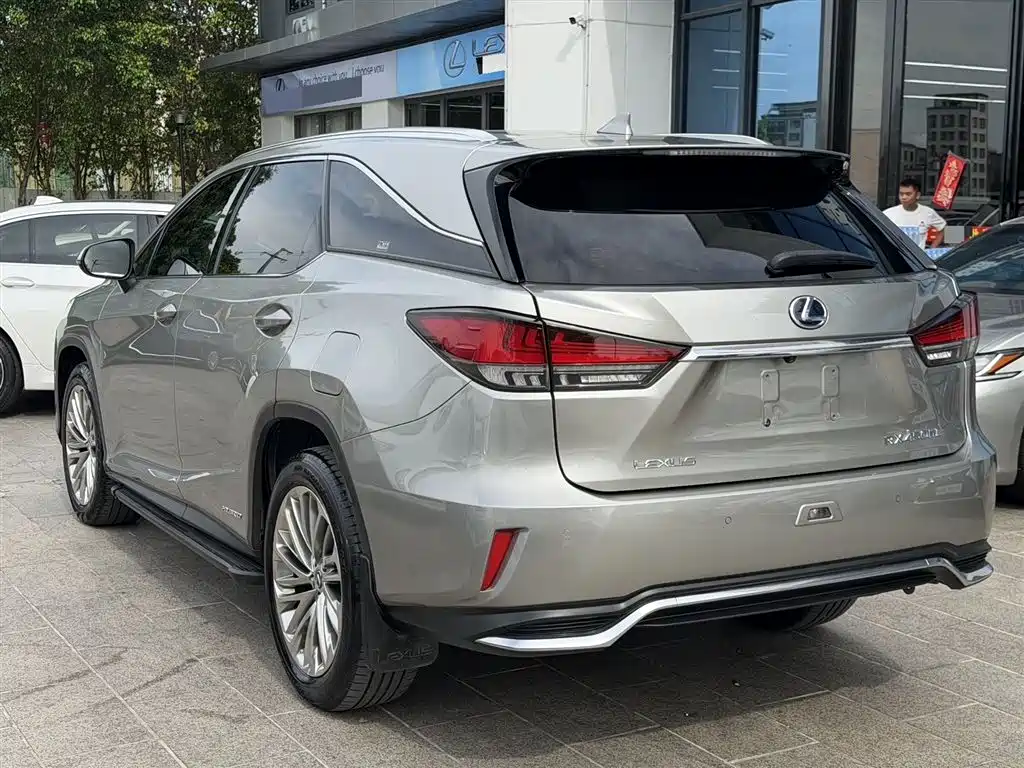 Lexus RX 450 hL 4 WD Elegant 7-seat CN-V