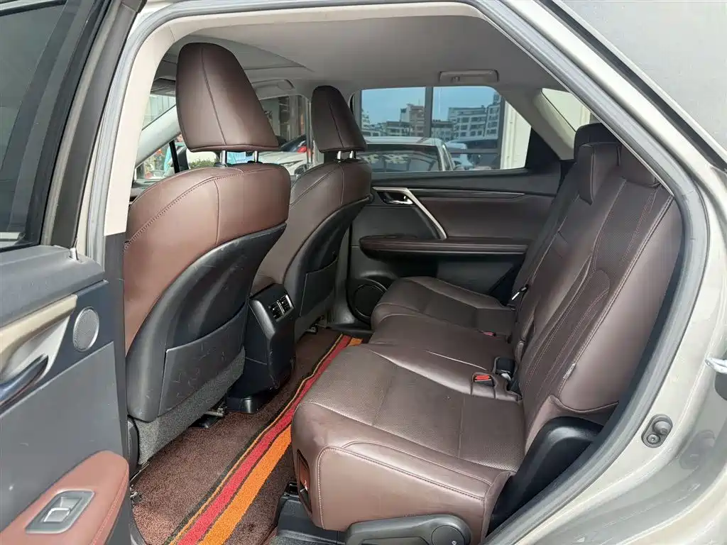 Lexus RX 450 hL 4 WD Elegant 7-seat CN-V