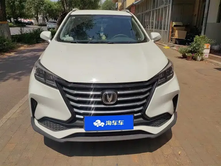 Changan CS15 长安CS15 2019款 1.5 L 手动进取型 国VI