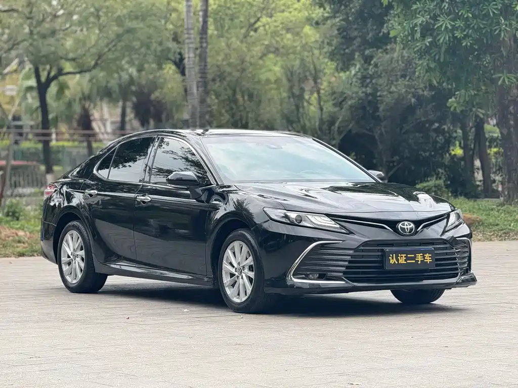 Camry 2.0 G Luxury