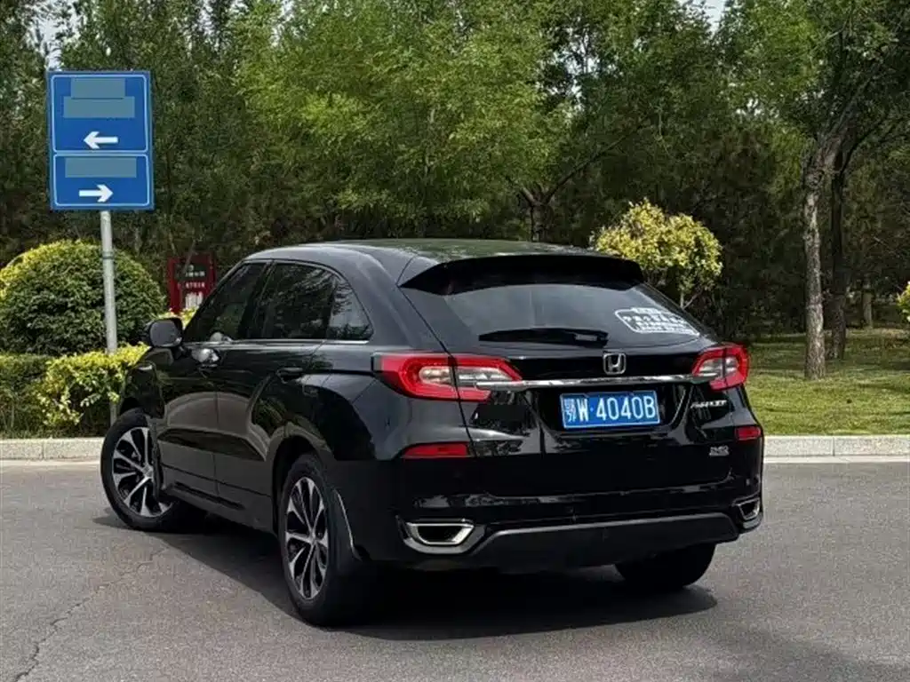 Avancier 240 TURBO 2 WD Luxury