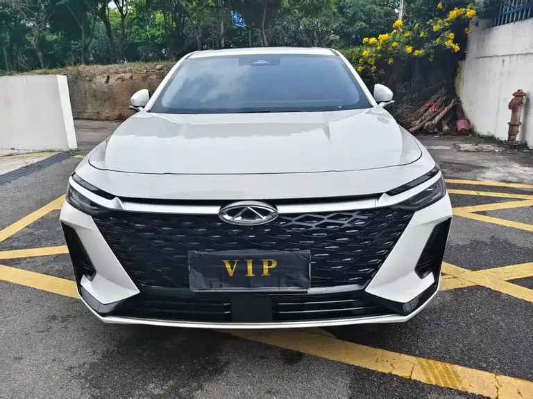 Chery Arrizo 8 1.6 T DCT Elegant