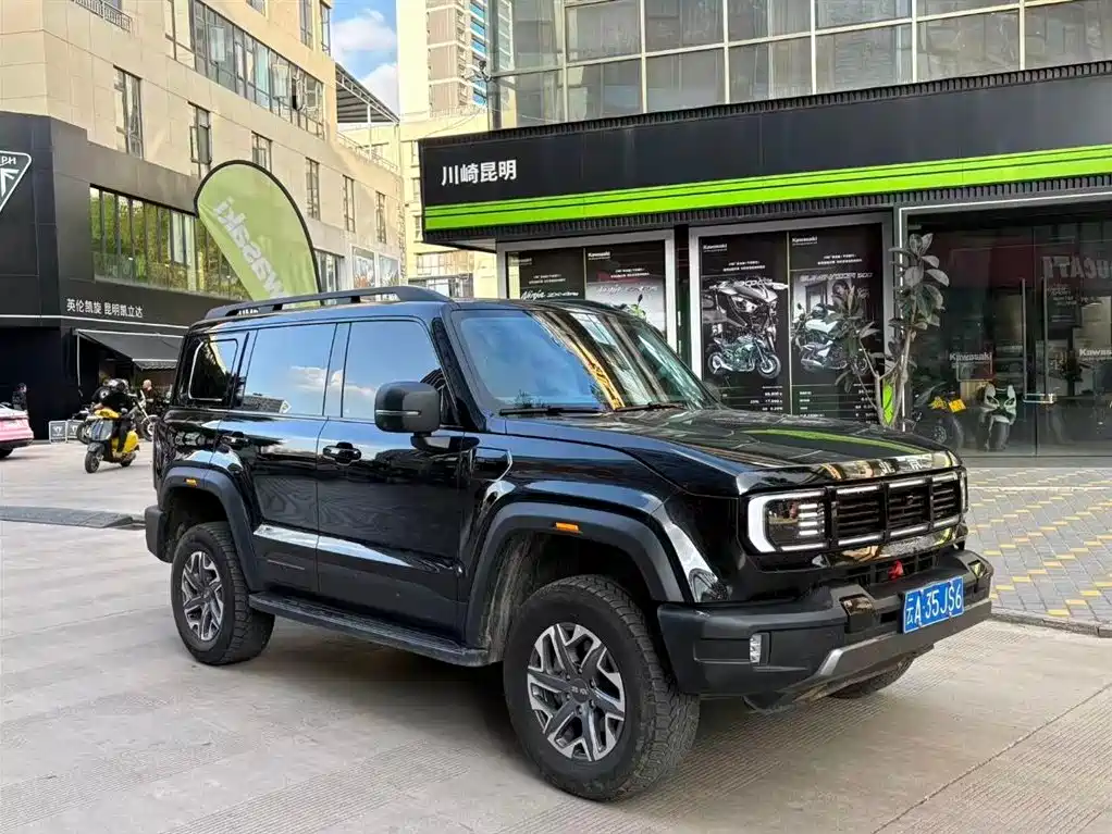 BAIC BJ40 2.0 D New Blade Hero Cross