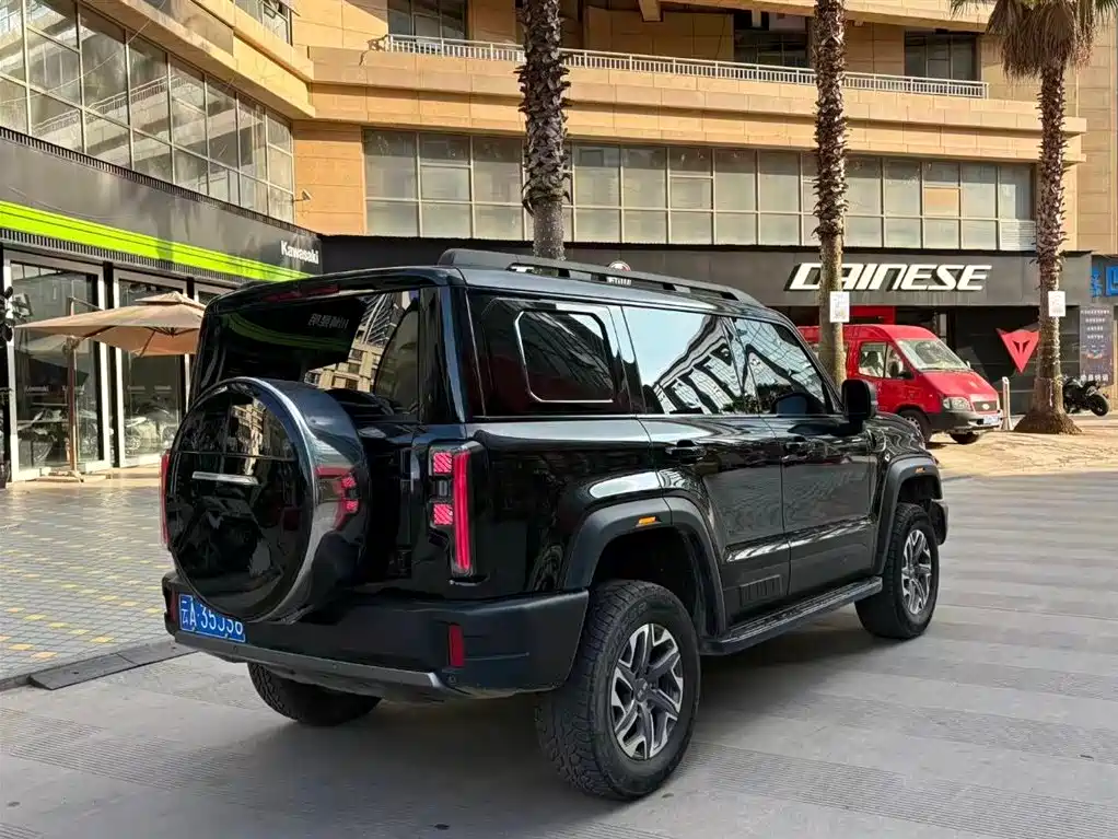 BAIC BJ40 2.0 D New Blade Hero Cross