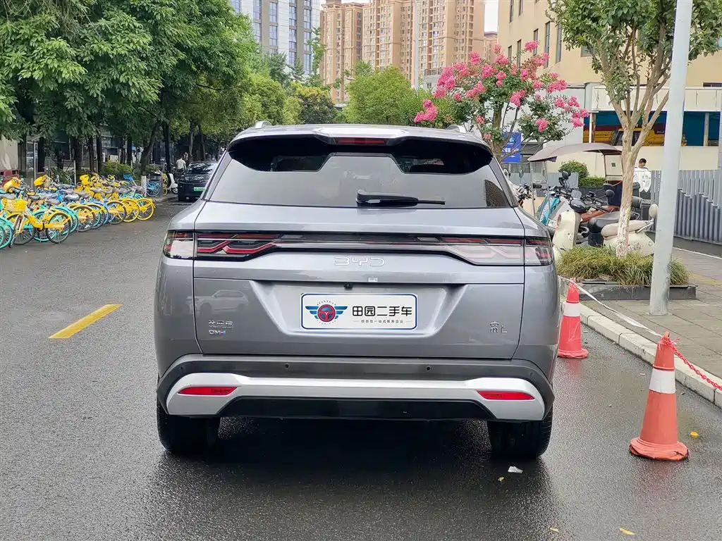 Song L DM-i 112 km Transcend
