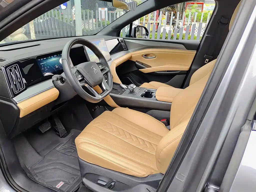 Song L DM-i 112 km Transcend