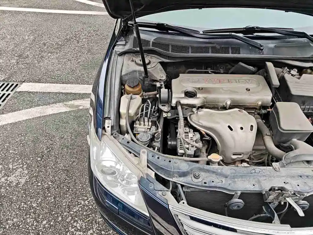 Camry 240 G Luxury