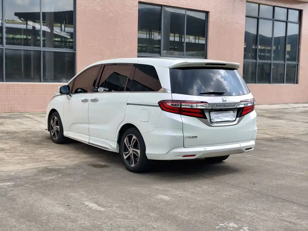 Odyssey 2.4 L Smart Enjoyment