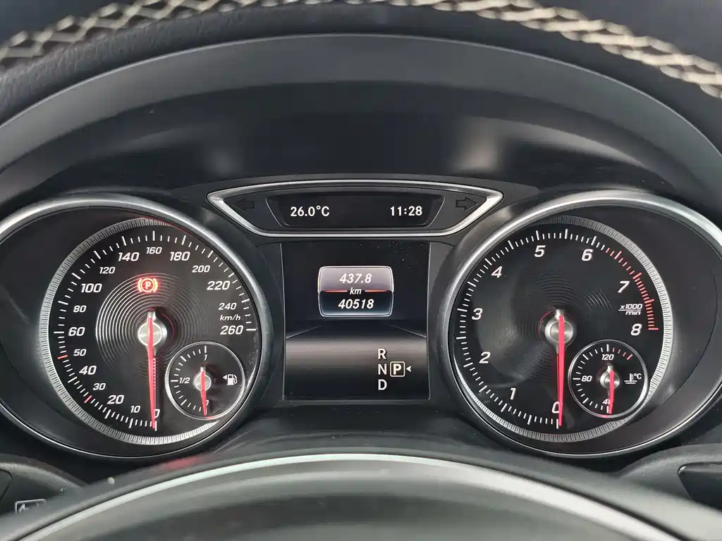 Mercedes-Benz CLA (Import) CLA 200 Fashion