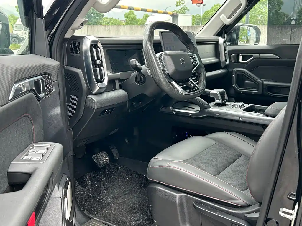 Jetour Traveller 1.5 T 2 WD Discovery PRO