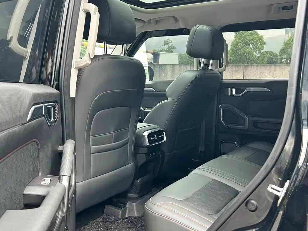 Jetour Traveller 1.5 T 2 WD Discovery PRO