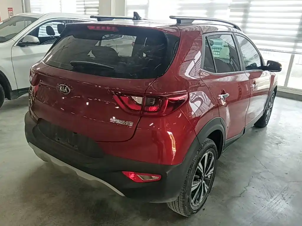 Stonic 1.4 L Auto Fun Enjoyment