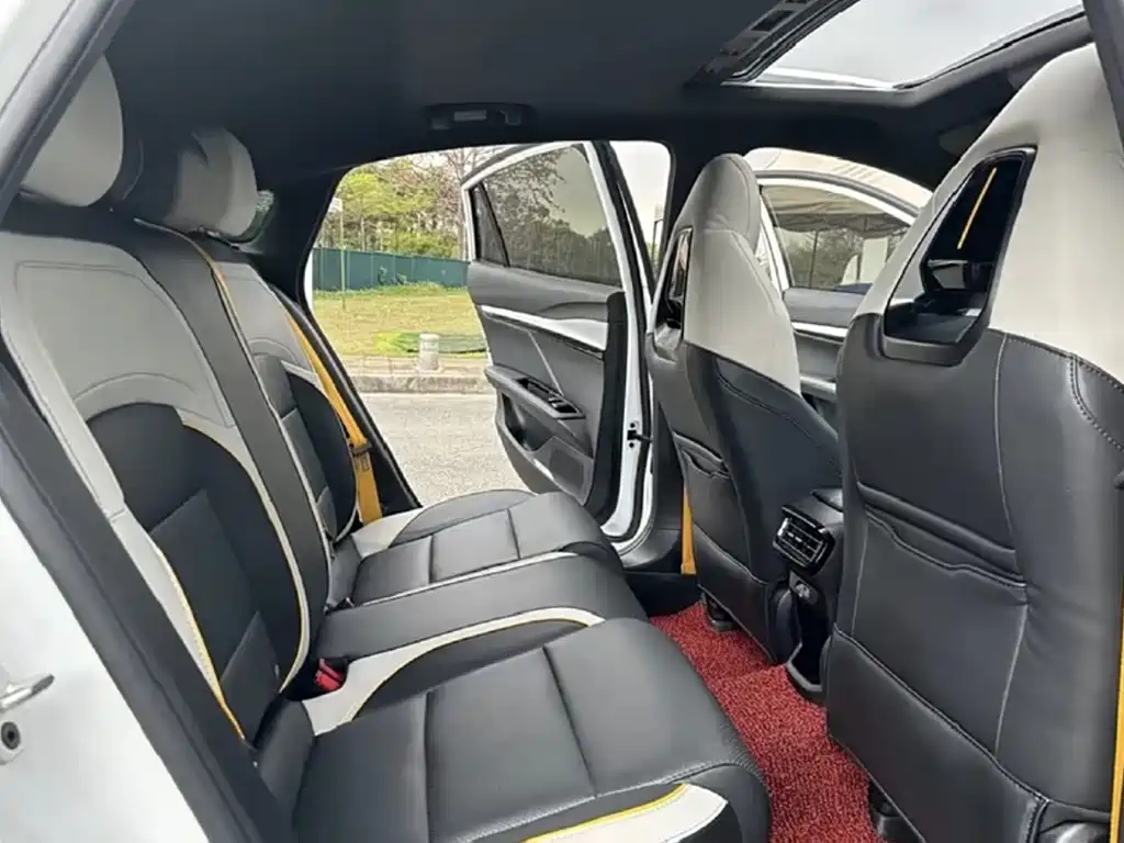 MG5 Scorpio 1.5 T Trophy Sport Flagship