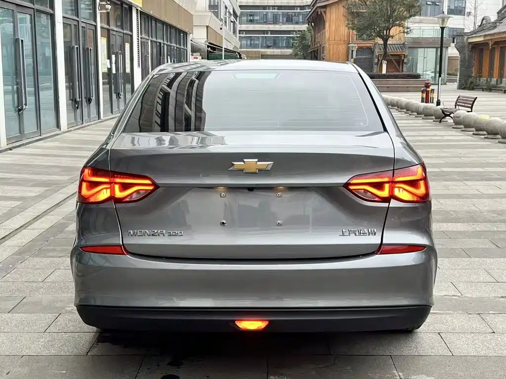 Monza 320 Auto Joy