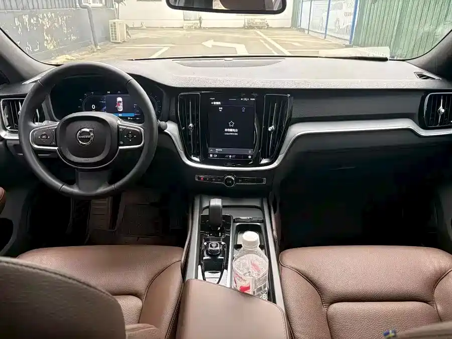 Volvo S60 B4 Smart Ease Luxury