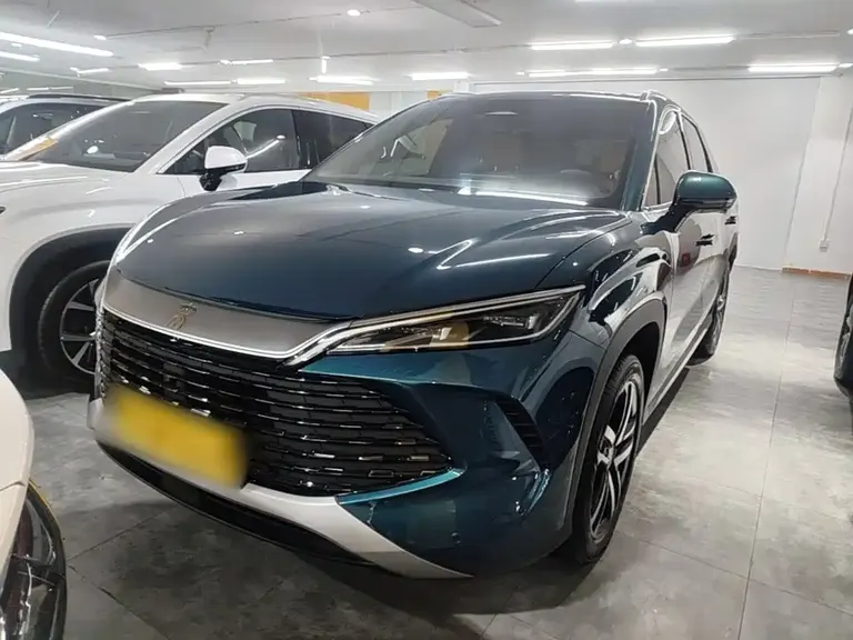BYD Song L DM-i 112 km Transcend