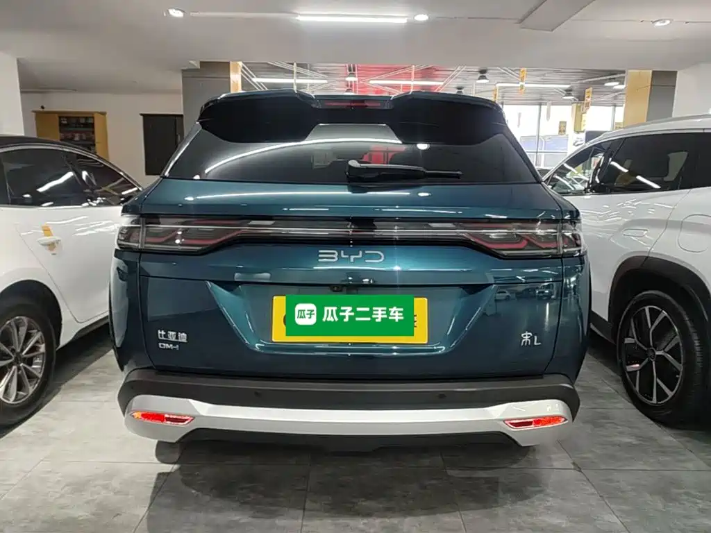 Song L DM-i 112 km Transcend