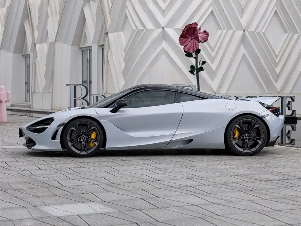 McLaren 720 S 4.0 T Coupe