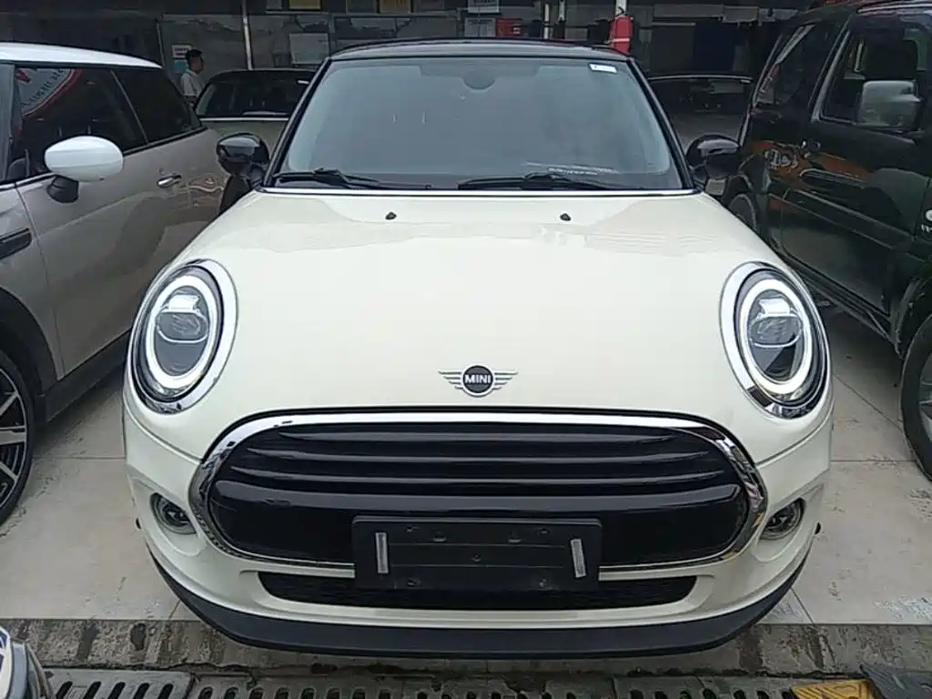 MINI 1.5 T COOPER Classic