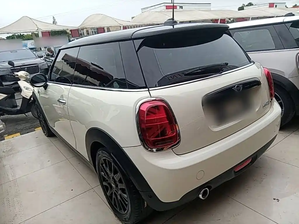 MINI 1.5 T COOPER Classic