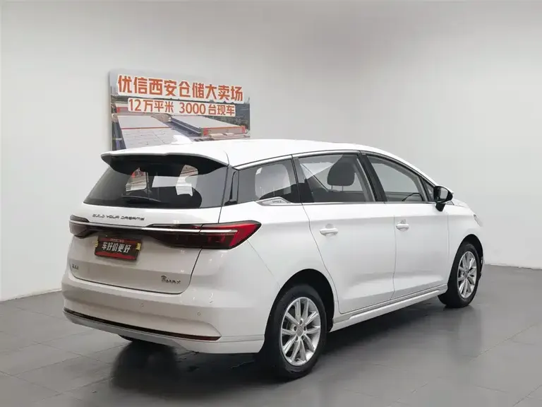 BYD Song MAX 宋MAX 2021款 升级版 1.5 T 手动豪华型 7座