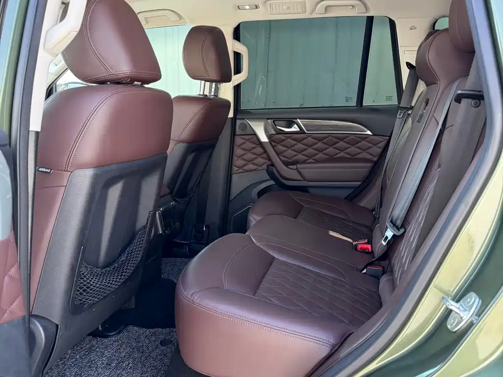 Haval H9 2.0 T Gasoline 4 WD Premium 5-seat