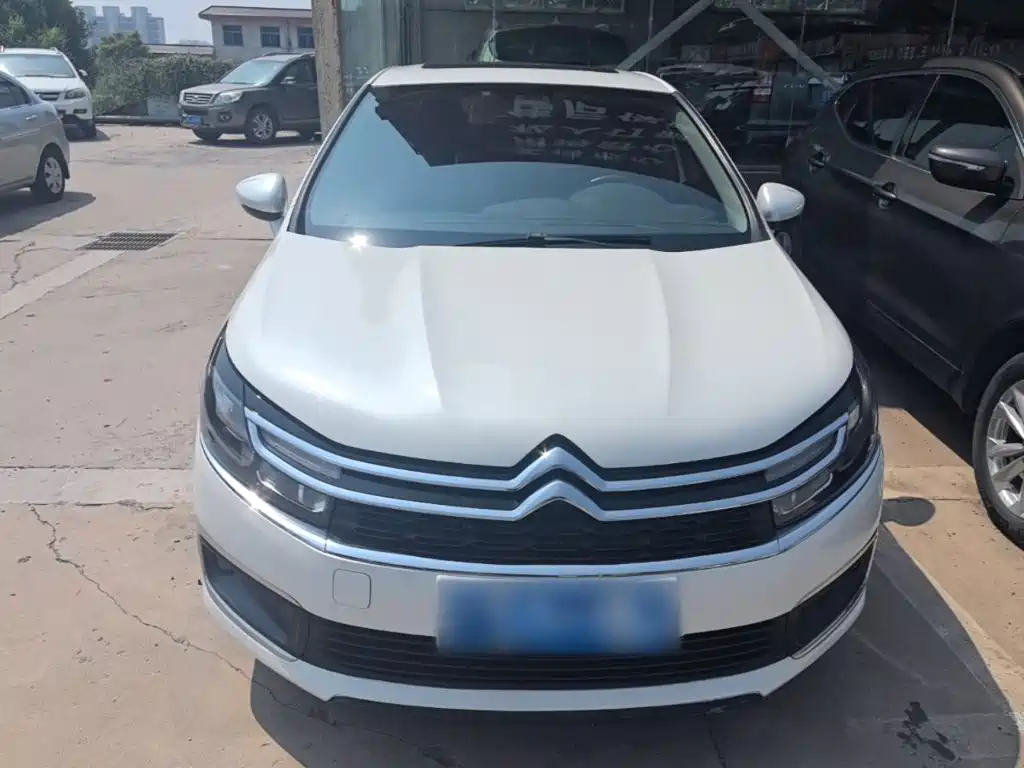Citroen C4 L 雪铁龙C4 L 2016款 1.2 T 手动领先型